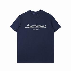 LV Women's T-shirts 14